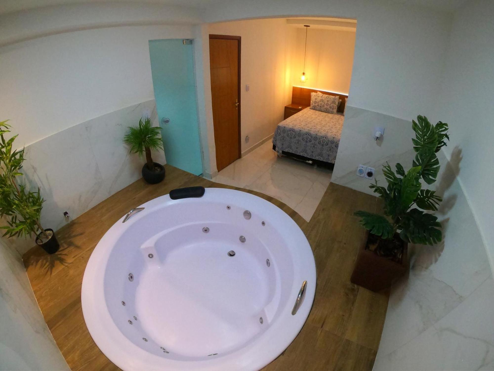 Апартаменты Th 101 - Flat Com Banheira De Hidromassagem Говернадор-Валадарис Экстерьер фото