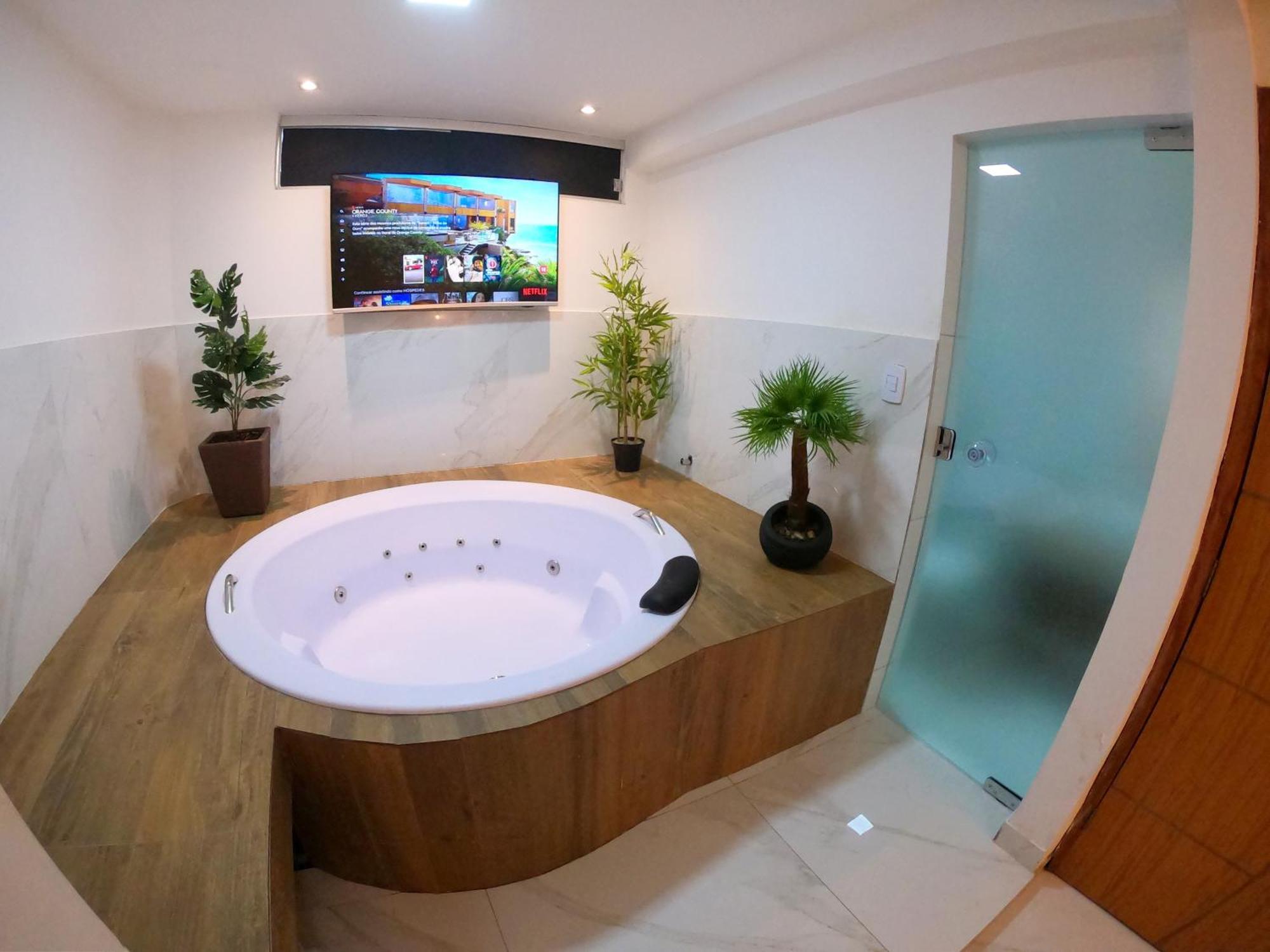Апартаменты Th 101 - Flat Com Banheira De Hidromassagem Говернадор-Валадарис Экстерьер фото